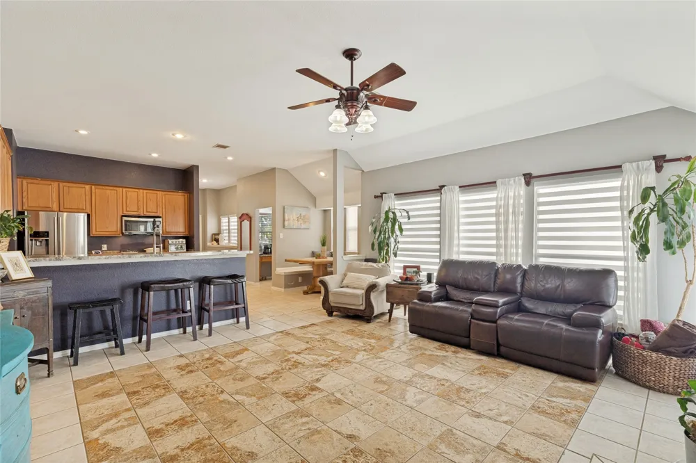 10316 Nantucket Drive Providence Village, TX 76227