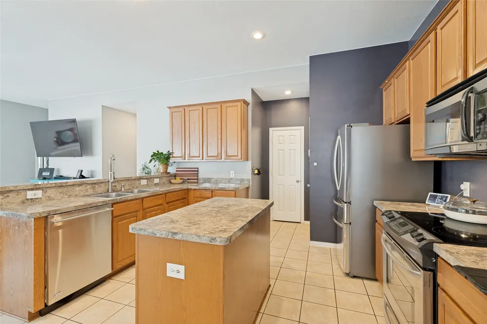 10316 Nantucket Drive Providence Village, TX 76227