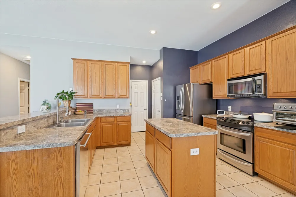 10316 Nantucket Drive Providence Village, TX 76227