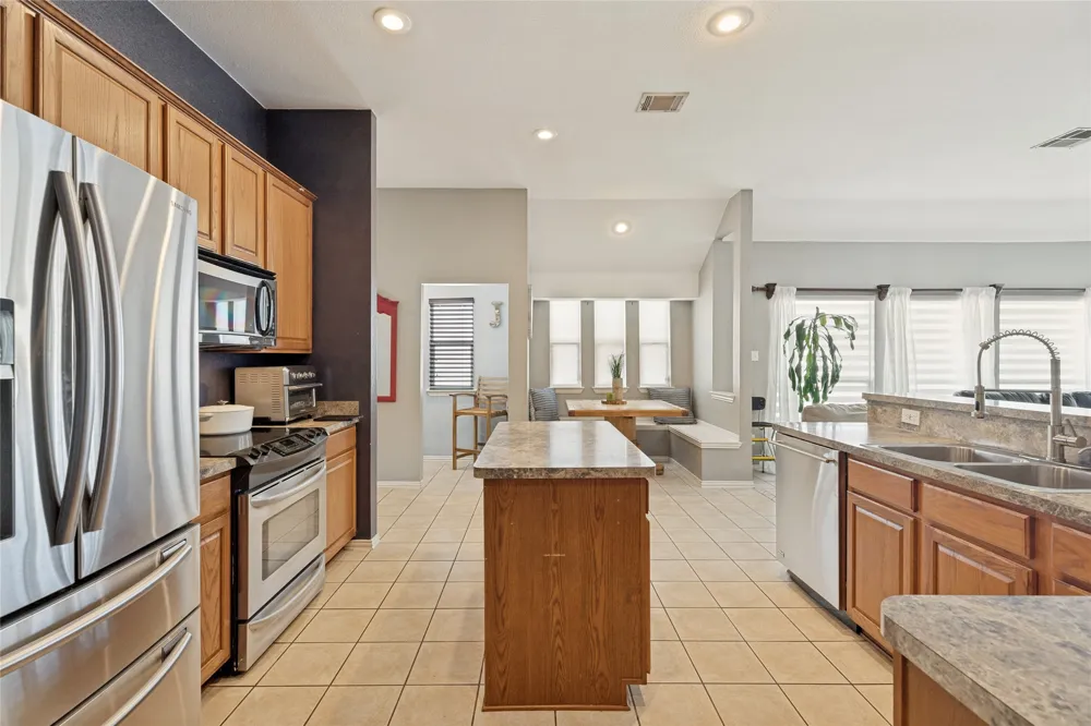 10316 Nantucket Drive Providence Village, TX 76227