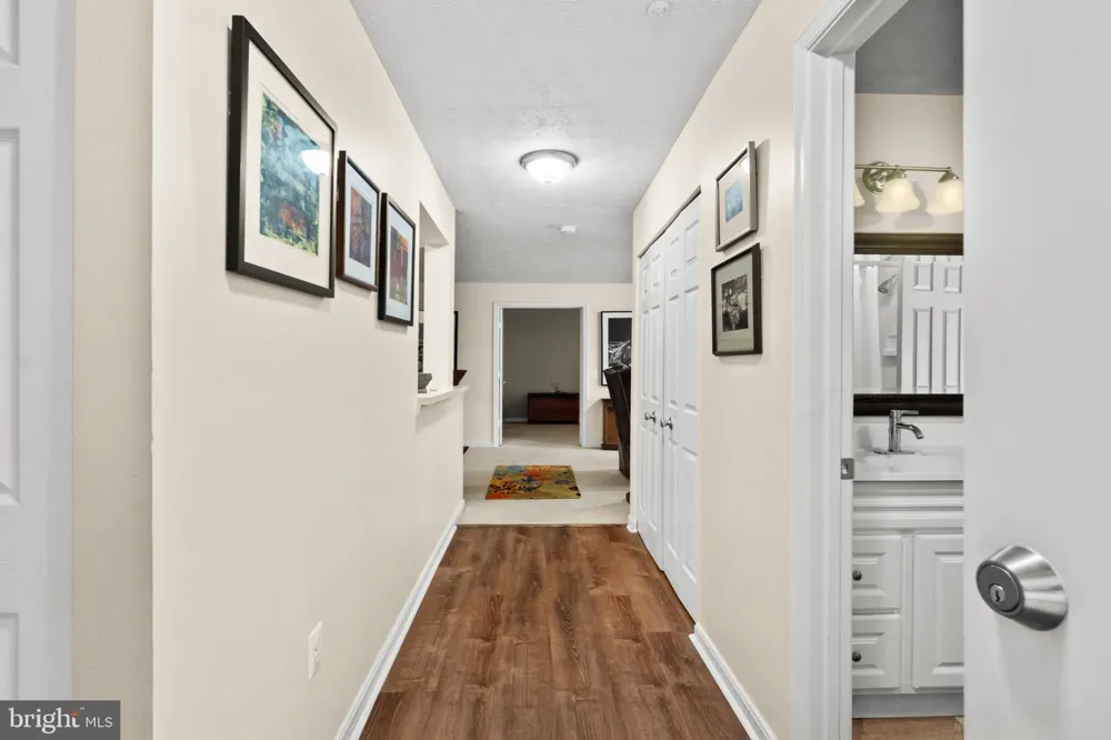 603 BURTONS COVE WAY #9 Annapolis, MD 21401