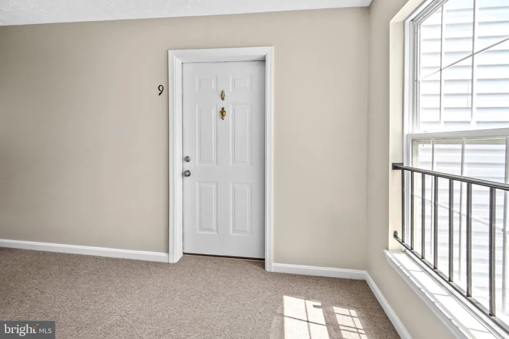 603 BURTONS COVE WAY #9 Annapolis, MD 21401