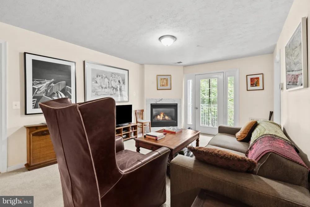 603 BURTONS COVE WAY #9 Annapolis, MD 21401