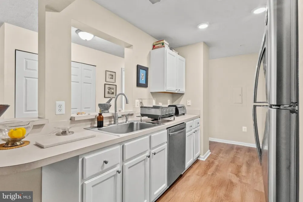 603 BURTONS COVE WAY #9 Annapolis, MD 21401