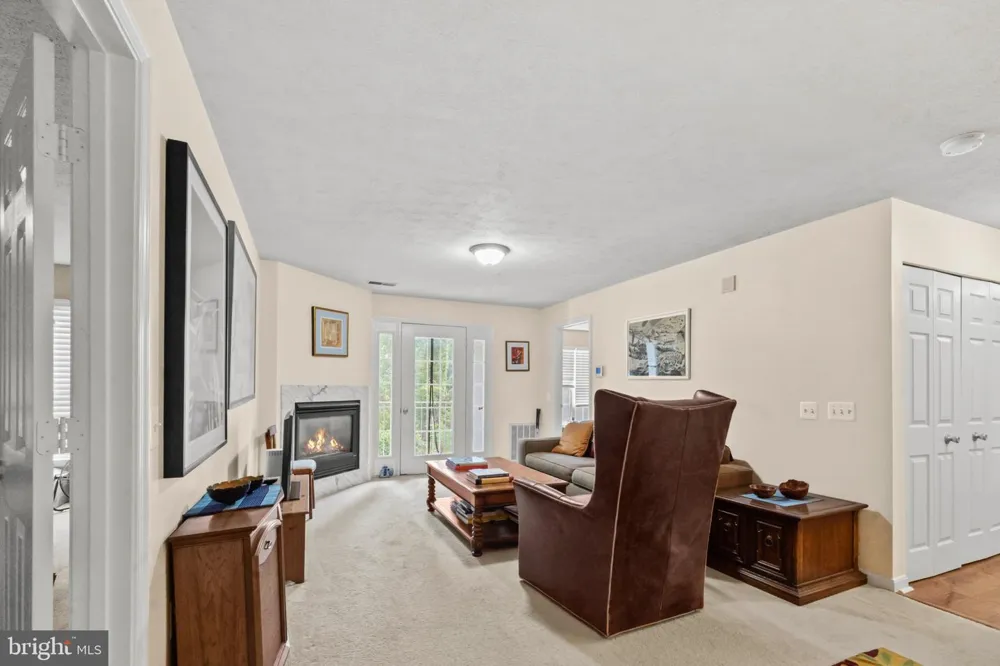 603 BURTONS COVE WAY #9 Annapolis, MD 21401