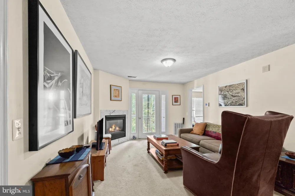 603 BURTONS COVE WAY #9 Annapolis, MD 21401