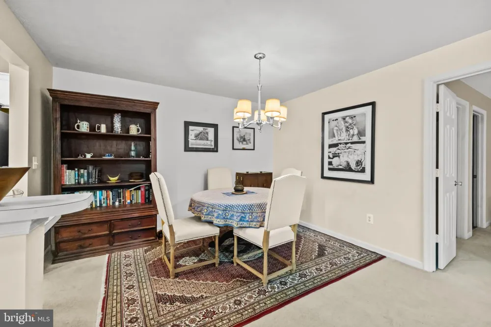 603 BURTONS COVE WAY #9 Annapolis, MD 21401