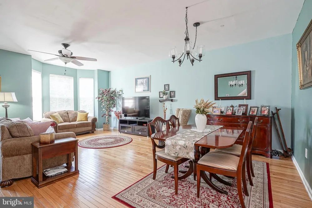 306 BRANDYWINE DRIVE Williamstown, NJ 08094