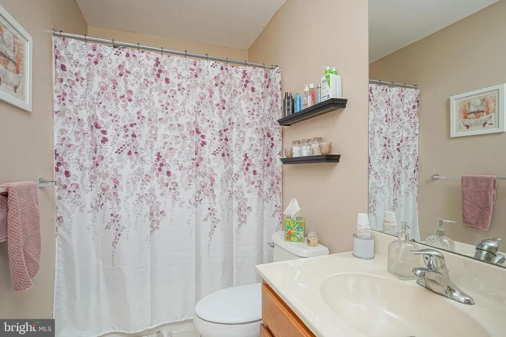306 BRANDYWINE DRIVE Williamstown, NJ 08094