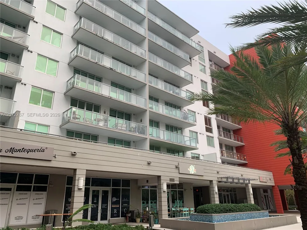 7661 NW 107th Ave #202 Doral, FL 33178