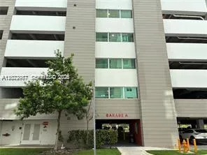 7661 NW 107th Ave #202 Doral, FL 33178