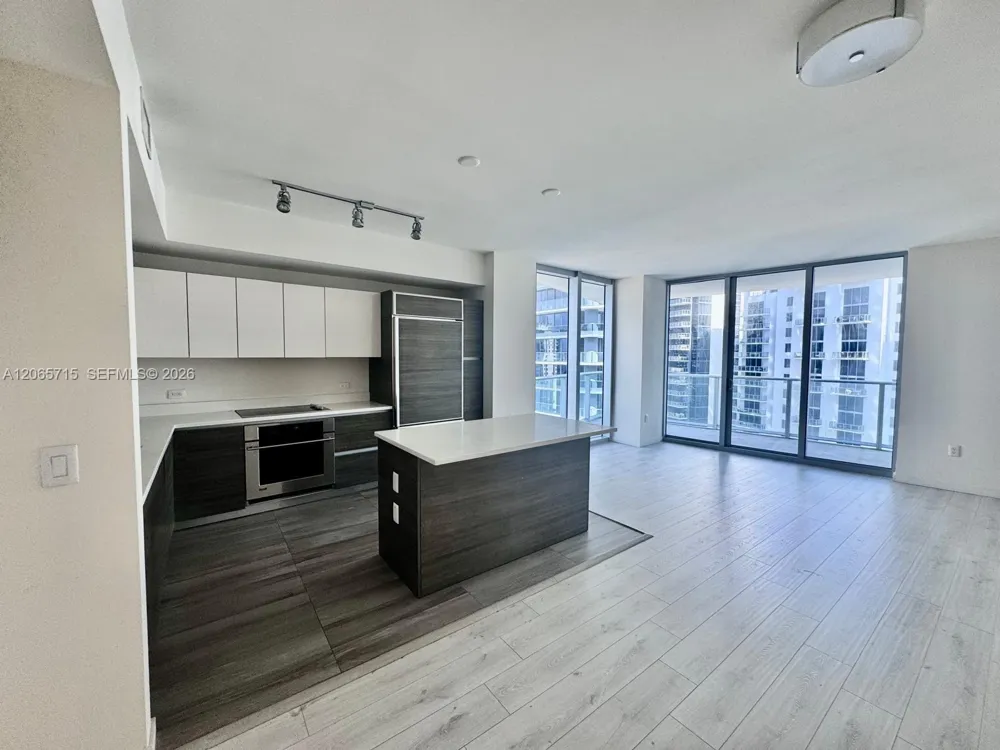 1100 S Miami Ave #3010 Miami, FL 33130