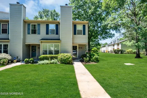 33 Trumbull Drive #12