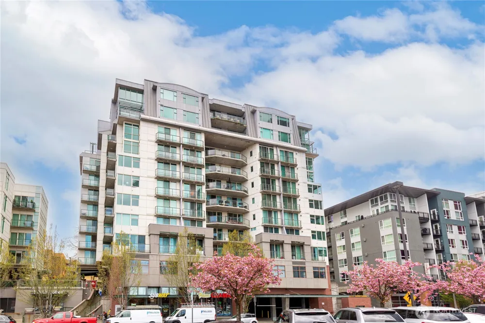 1188 106th Avenue NE #324 Bellevue, WA 98004