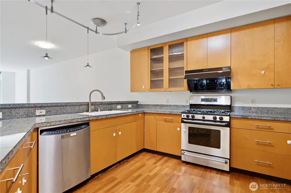 1188 106th Avenue NE #324 Bellevue, WA 98004
