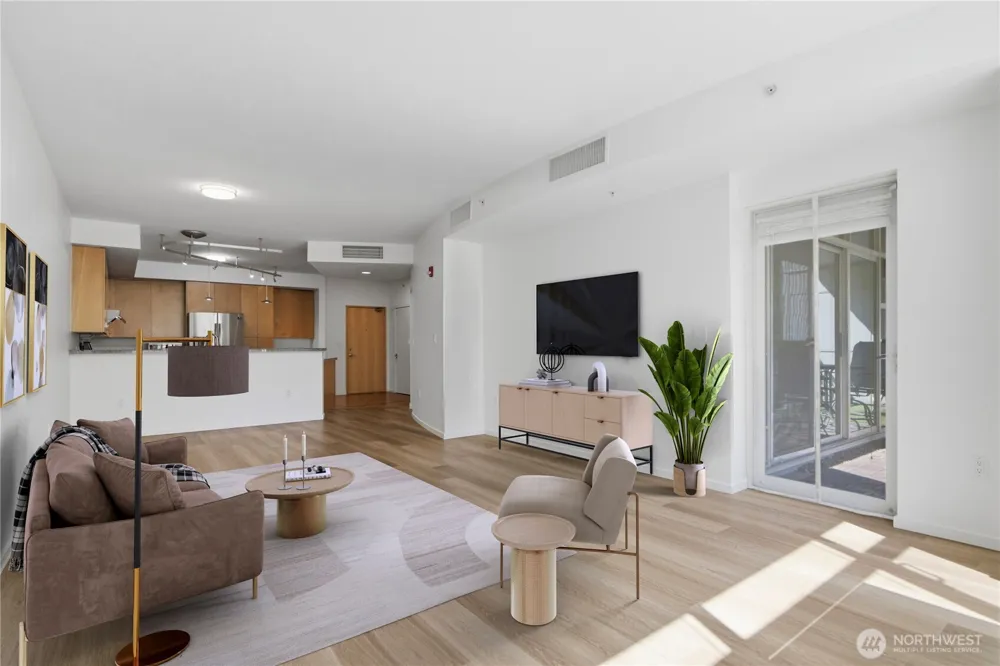 1188 106th Avenue NE #324 Bellevue, WA 98004