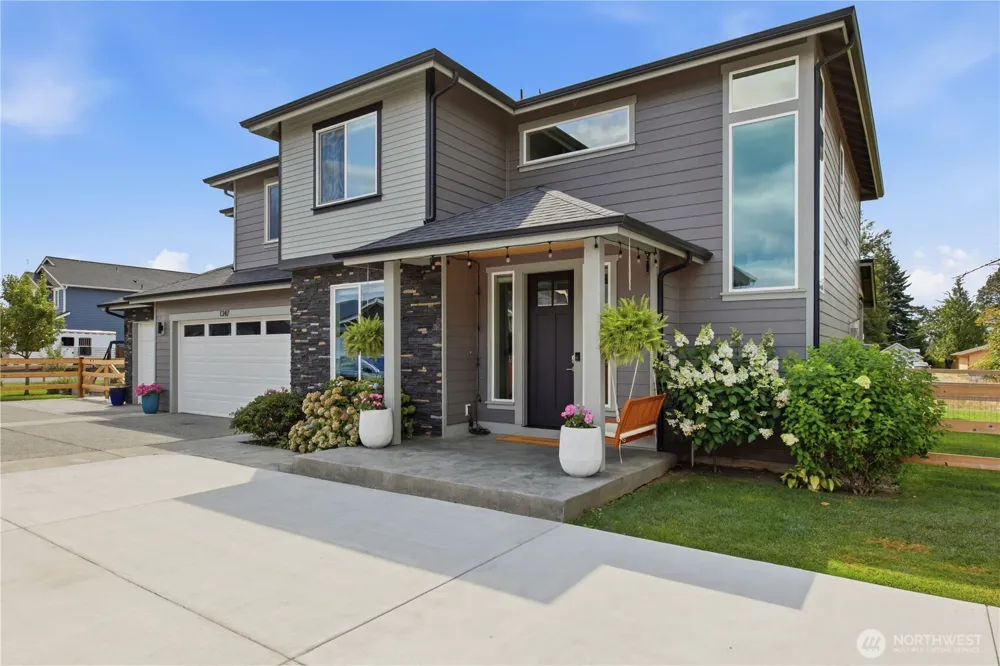 1347 Malatesta Court Enumclaw, WA 98022
