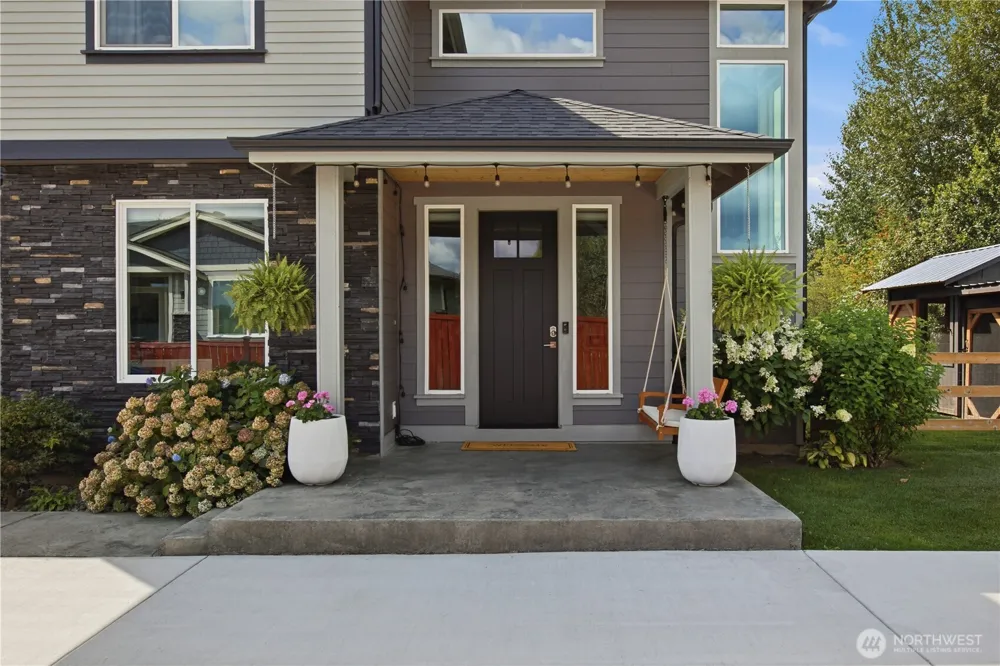1347 Malatesta Court Enumclaw, WA 98022