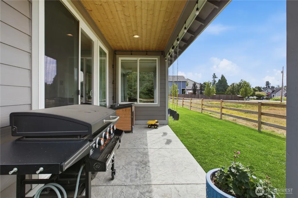 1347 Malatesta Court Enumclaw, WA 98022