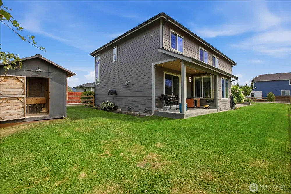 1347 Malatesta Court Enumclaw, WA 98022