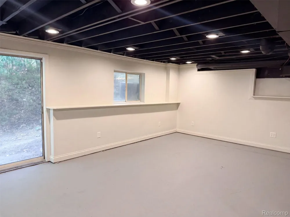 880 Mill Street Ortonville Village, MI 48462
