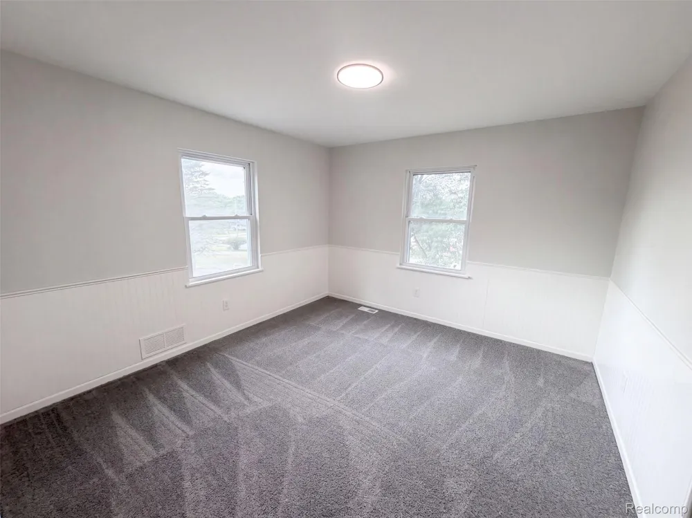 880 Mill Street Ortonville Village, MI 48462