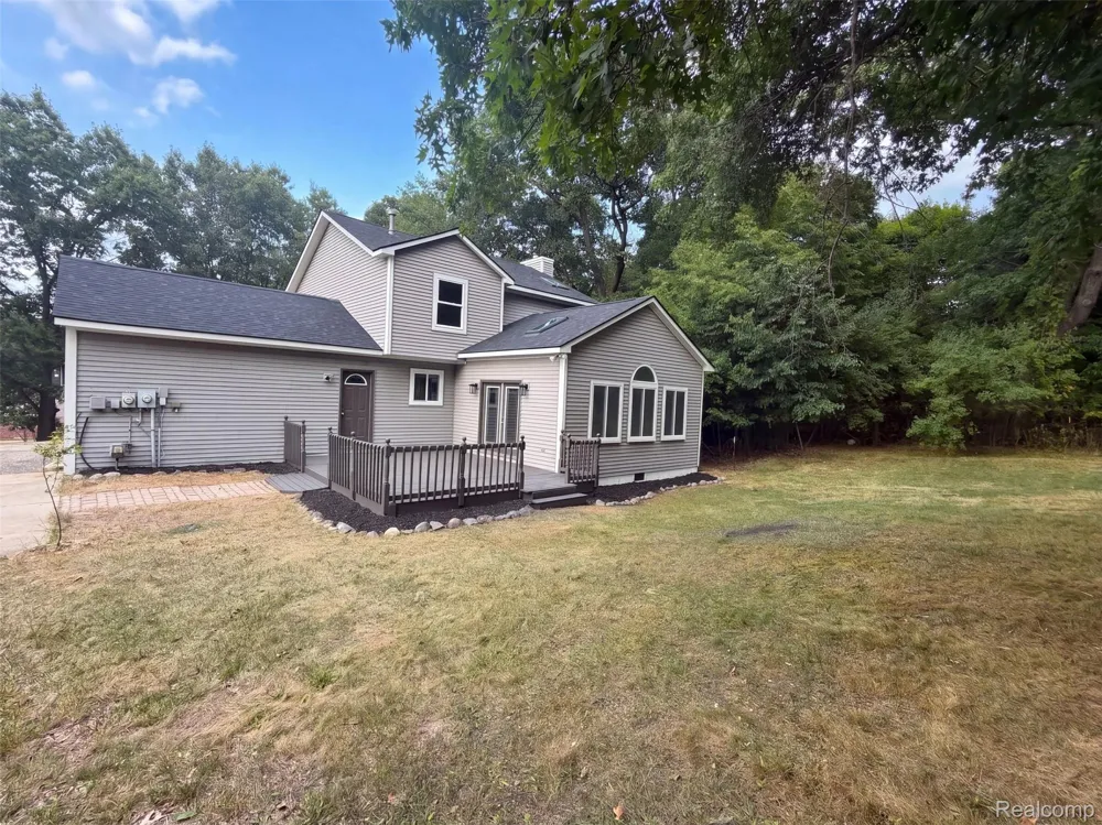 880 Mill Street Ortonville Village, MI 48462