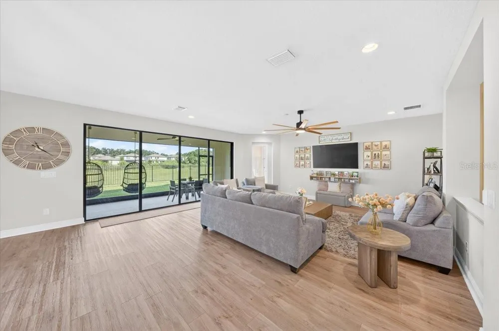 12962 STEED TRACE LOOP Lithia, FL 33547