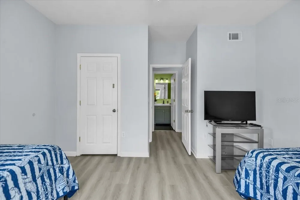 4802 51ST STREET W #1103 Bradenton, FL 34210