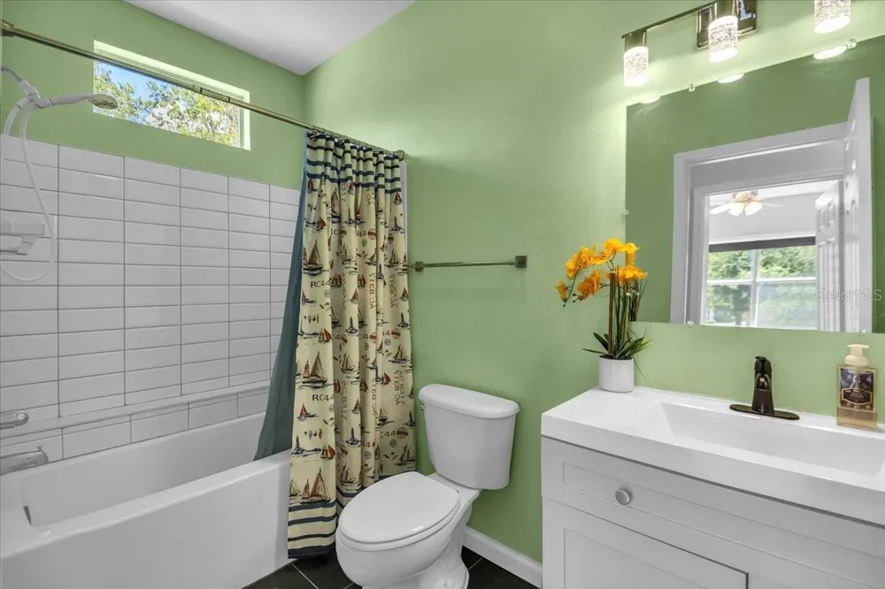 4802 51ST STREET W #1103 Bradenton, FL 34210