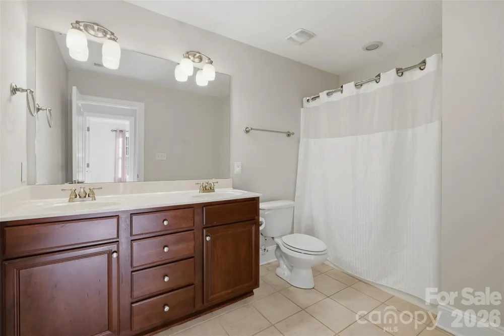 254 Streamside Place Mooresville, NC 28115