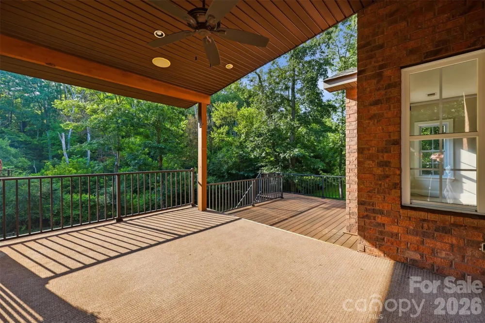 254 Streamside Place Mooresville, NC 28115