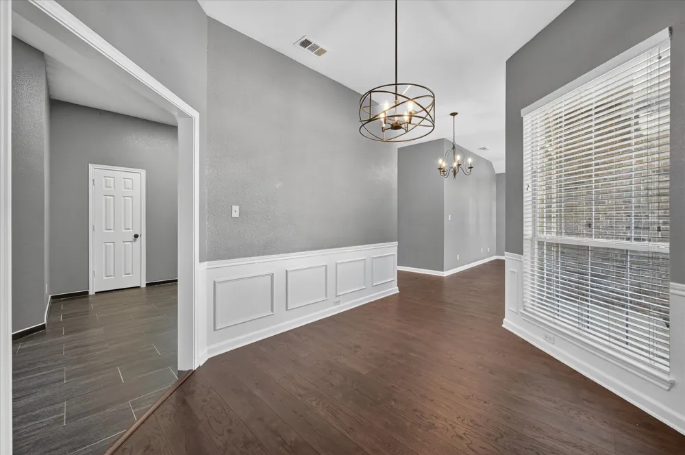 2060 Kenny Court Lewisville, TX 75067