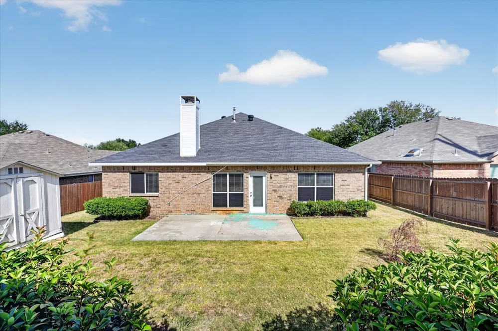 2060 Kenny Court Lewisville, TX 75067