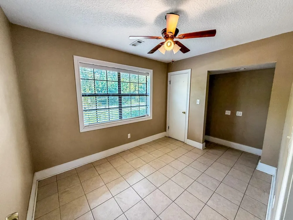 3308 County Road 4505 Crockett, TX 75835