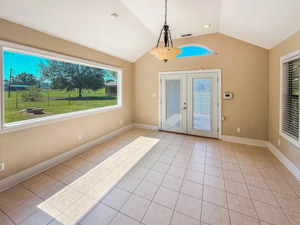 3308 County Road 4505 Crockett, TX 75835