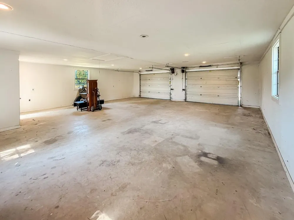 3308 County Road 4505 Crockett, TX 75835