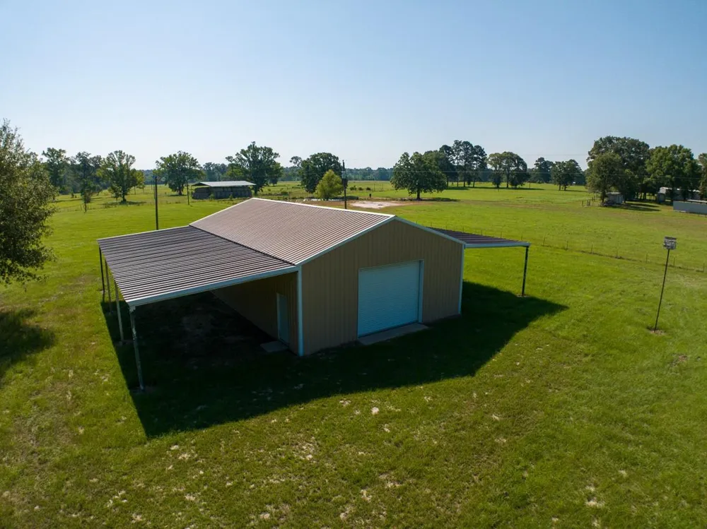 3308 County Road 4505 Crockett, TX 75835