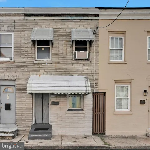 324 CEDAR STREET