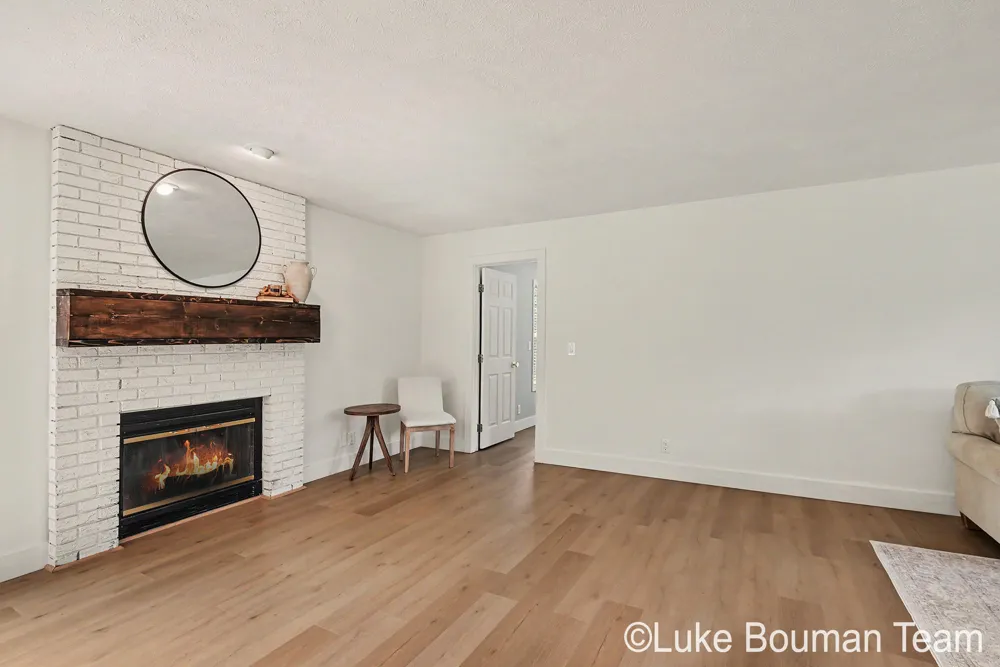 6352 143rd Avenue Holland, MI 49423