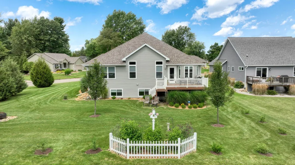3531 Natural Lane Jackson, MI 49203