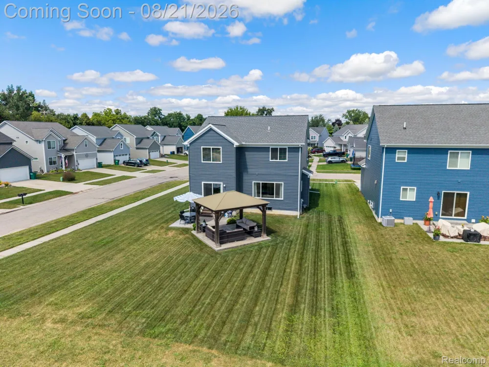 368 Beaver Run Holly Township, MI 48442