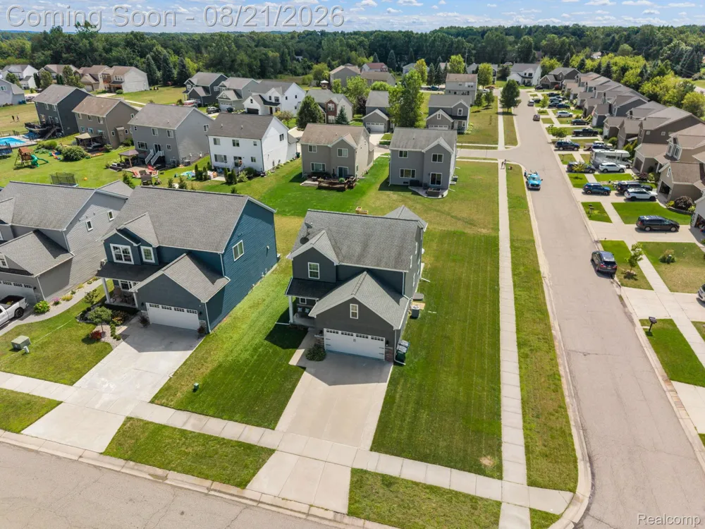 368 Beaver Run Holly Township, MI 48442