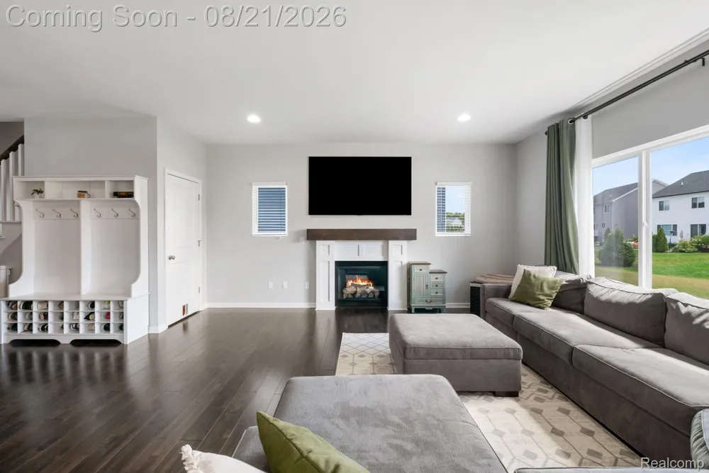 368 Beaver Run Holly Township, MI 48442