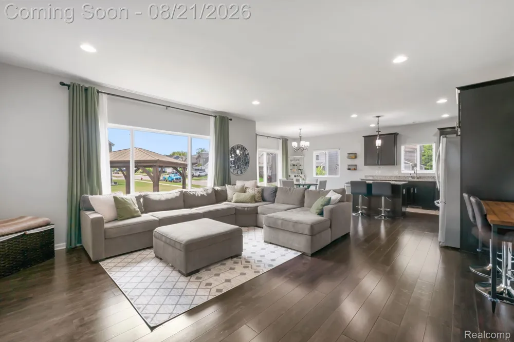368 Beaver Run Holly Township, MI 48442