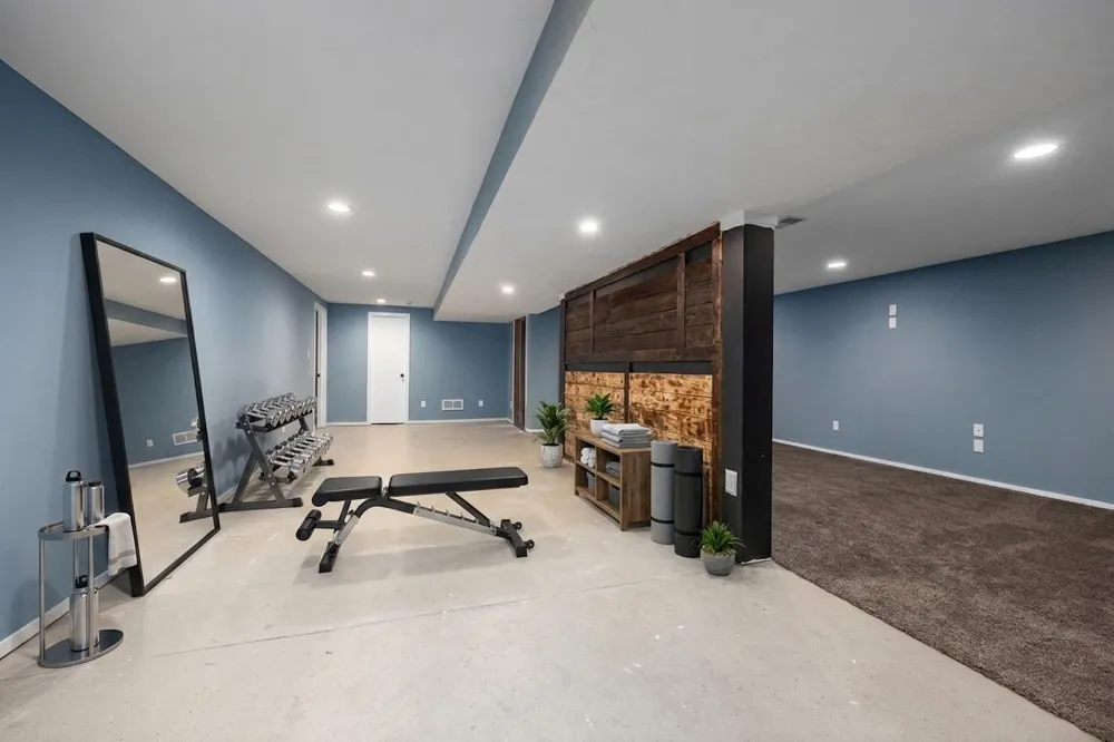 271 Glendale Avenue Holland City, MI 49423
