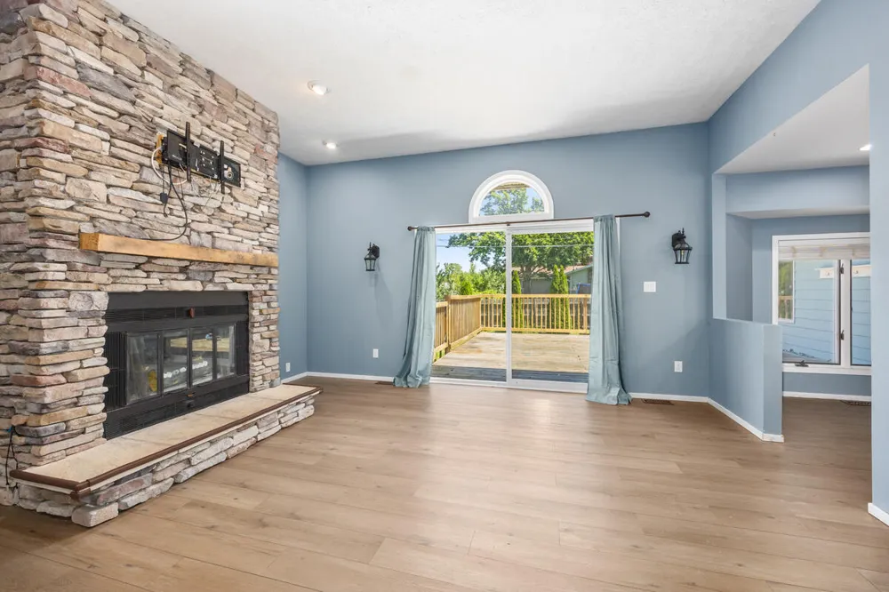 271 Glendale Avenue Holland City, MI 49423