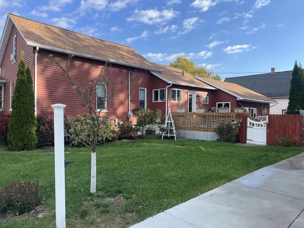 412 5th Street Grand Haven City, MI 49417