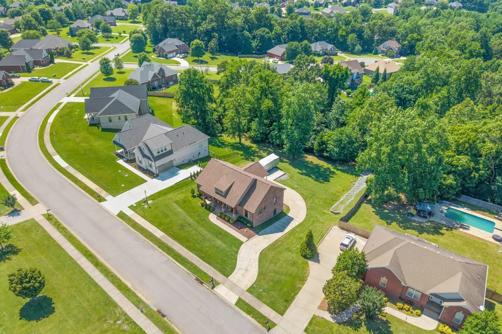 548 Dixie Ln Pleasant View, TN 37146