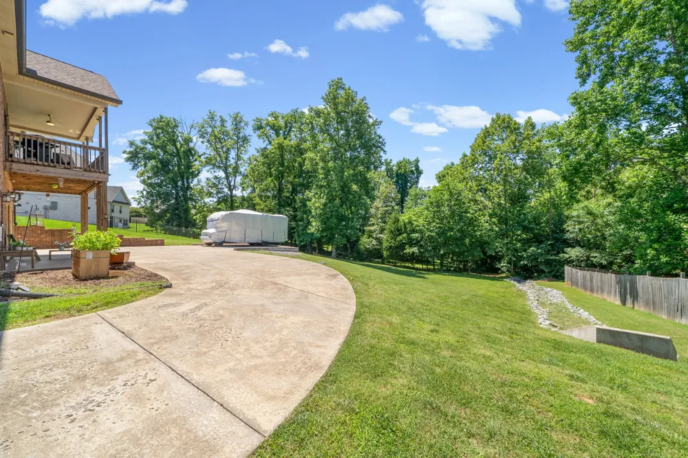 548 Dixie Ln Pleasant View, TN 37146